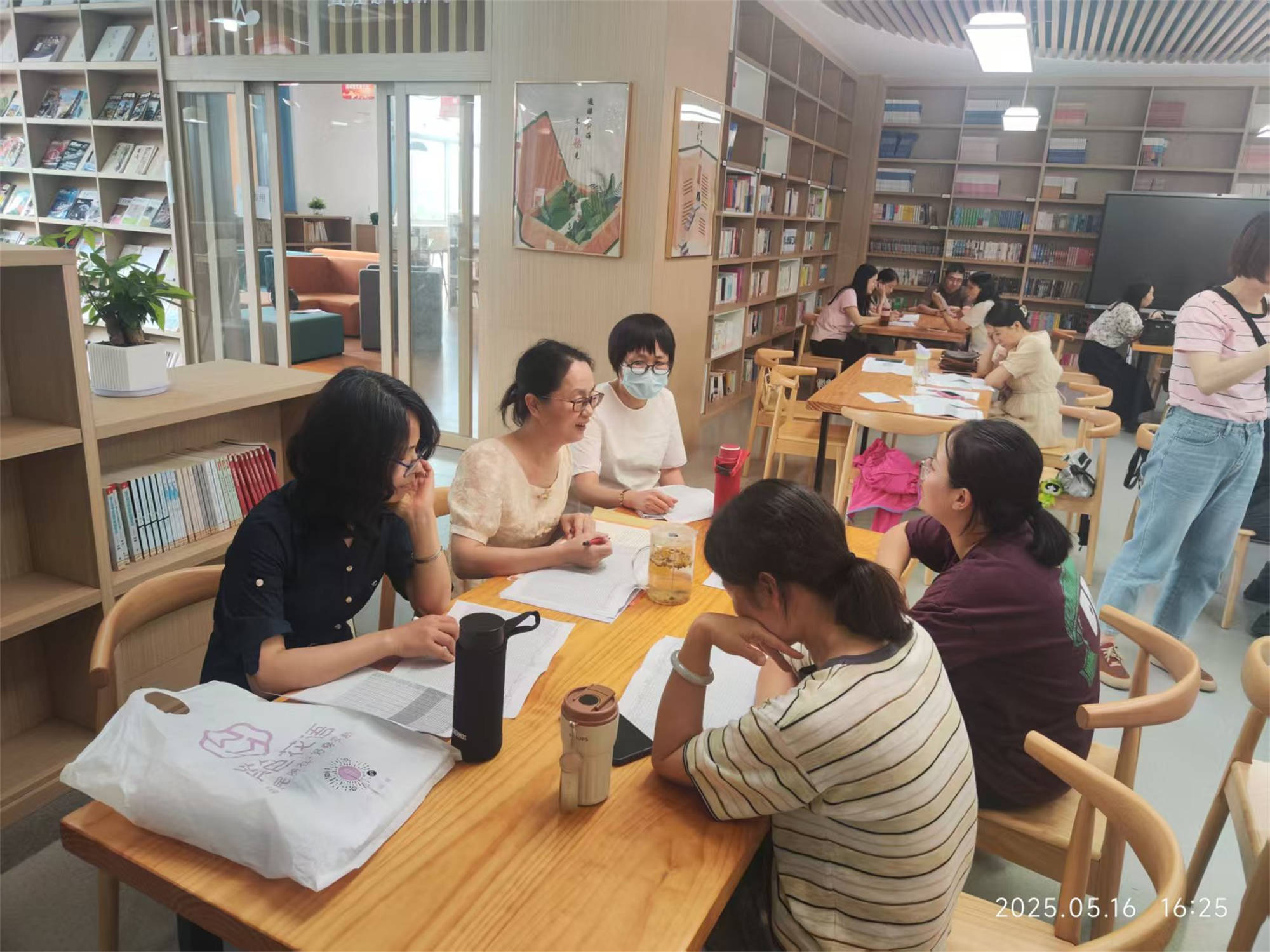 团队1.jpg